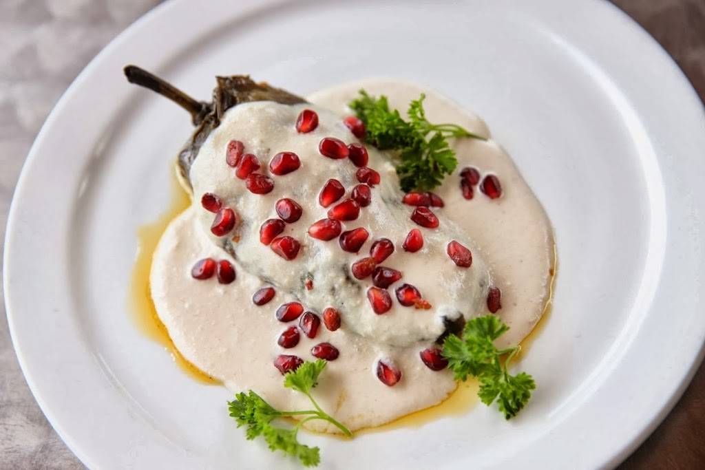 El Mesón | restaurant | 2038 S Lamar Blvd, Austin, TX 78704, USA | 5124424441 OR +1 512-442-4441