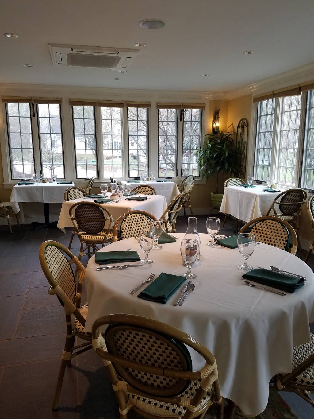 The Lyme Inn | restaurant | 1 Market St, Lyme, NH 03768, USA | 6037954824 OR +1 603-795-4824