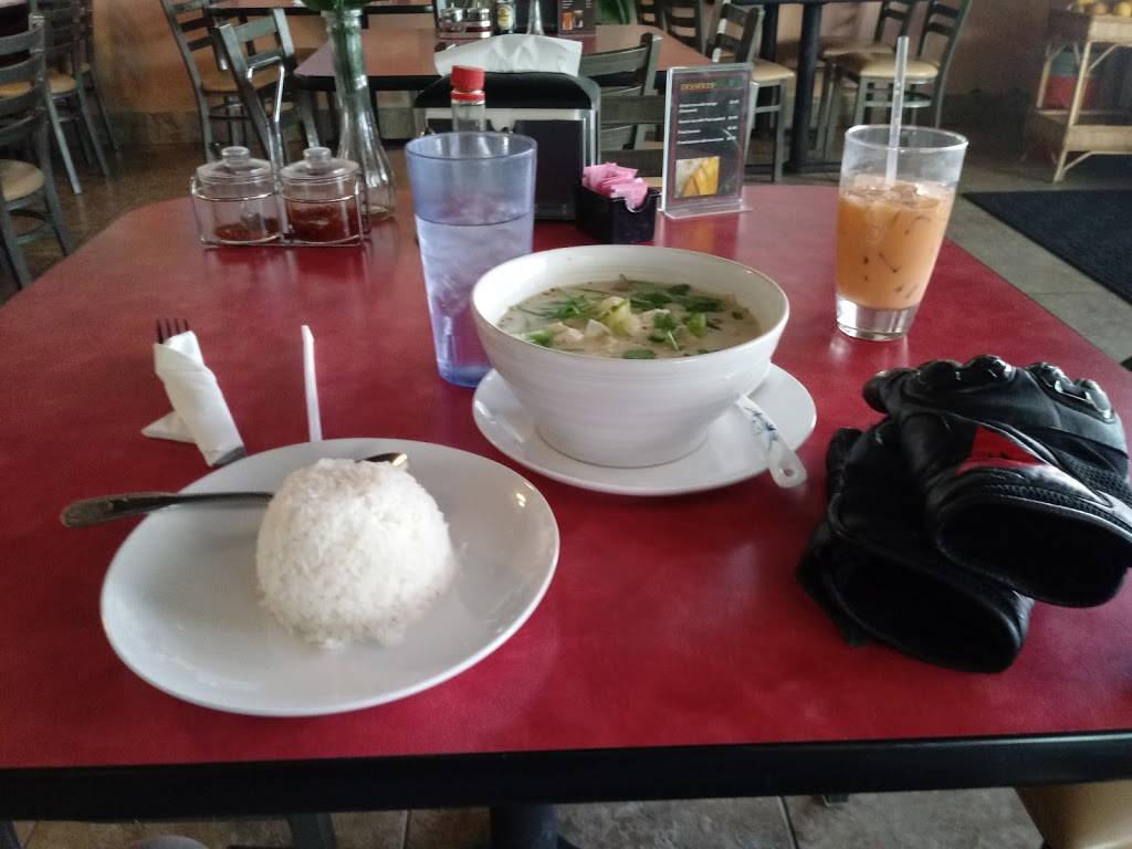 Thai Thai | restaurant | Phoenix, AZ 85029, USA | 6028707688 OR +1 602-870-7688