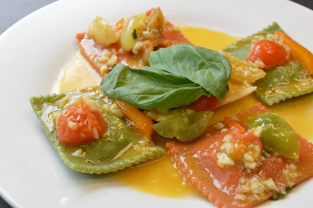 Riverbend Eatery | meal takeaway | 60006 US Hwy 285, Bailey, CO 80421, USA | 3038380264 OR +1 303-838-0264