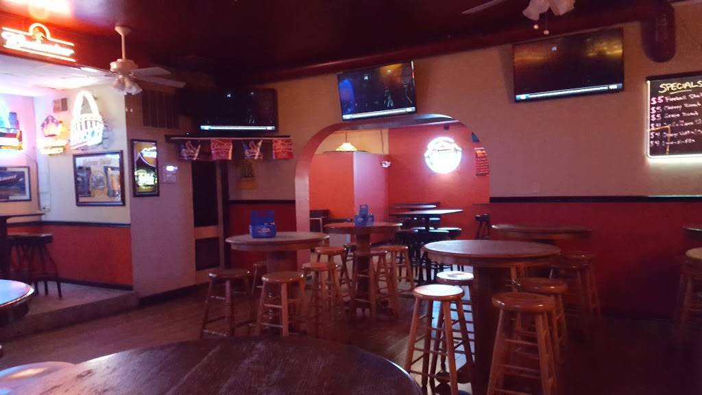 Carsons Sports Bar & Restaurant | restaurant | 1712 S 9th St, St. Louis, MO 63104, USA | 3144362707 OR +1 314-436-2707