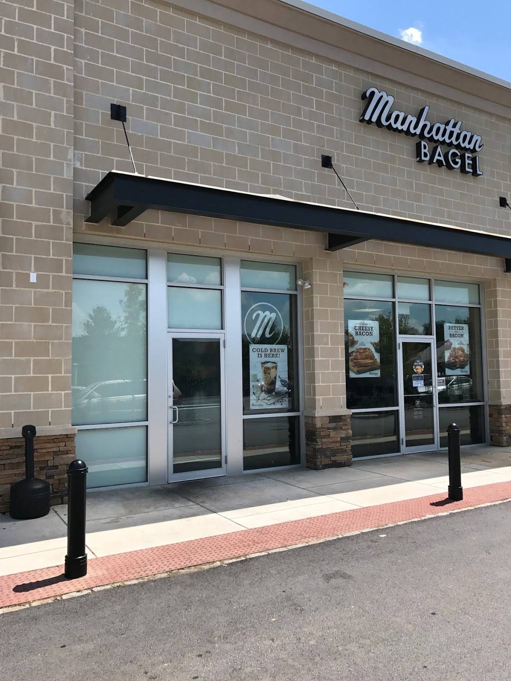 Manhattan Bagel | cafe | 500 Chesterbrook Blvd, Chesterbrook, PA 19087, USA | 6102510600 OR +1 610-251-0600