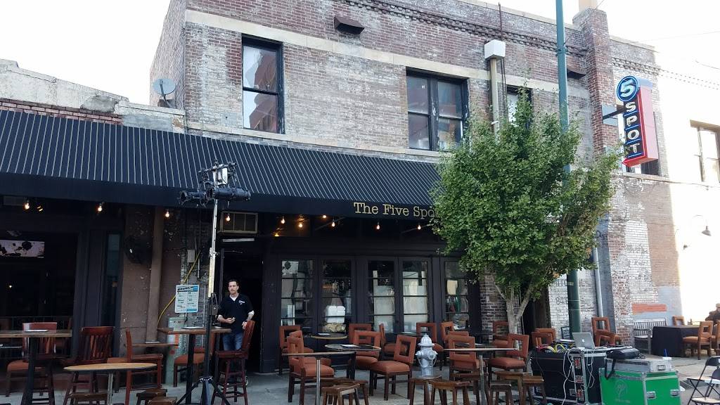 The 5 Spot | restaurant | 84 GE Patterson Ave, Memphis, TN 38103, USA | 9015239754 OR +1 901-523-9754