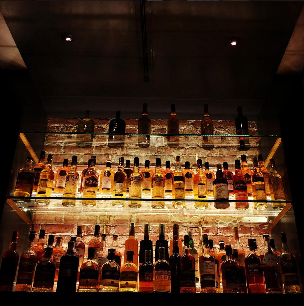 Everson Royce Bar | restaurant | 1936 E 7th St, Los Angeles, CA 90021, USA | 2133356166 OR +1 213-335-6166