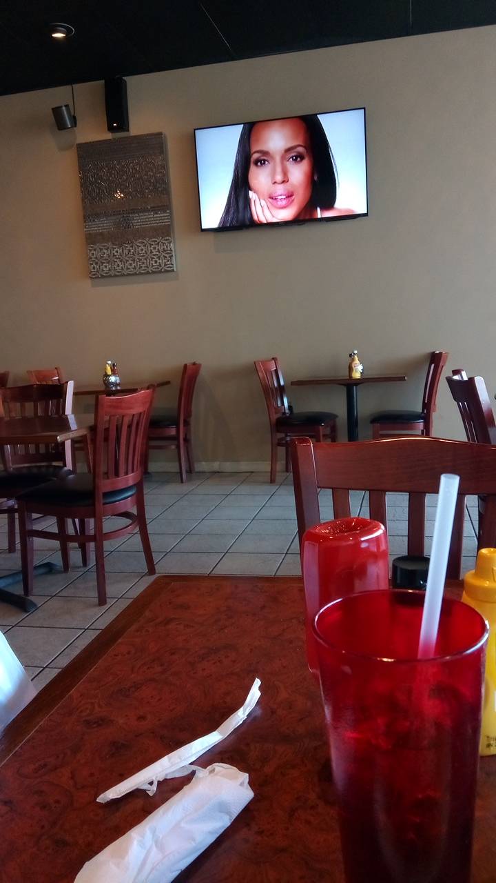 MiMis Southern Style Cooking | restaurant | 126 E New Circle Rd, Lexington, KY 40505, USA | 8595230490 OR +1 859-523-0490