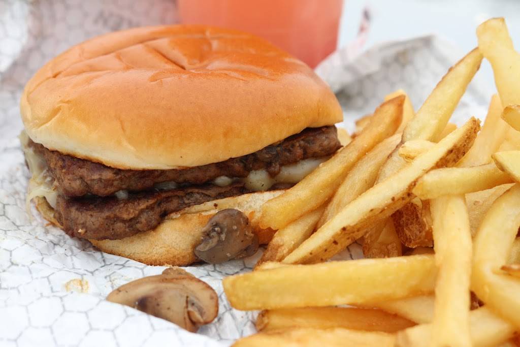 Wendys | restaurant | 10775 Reading Rd, Cincinnati, OH 45241, USA | 5137696789 OR +1 513-769-6789