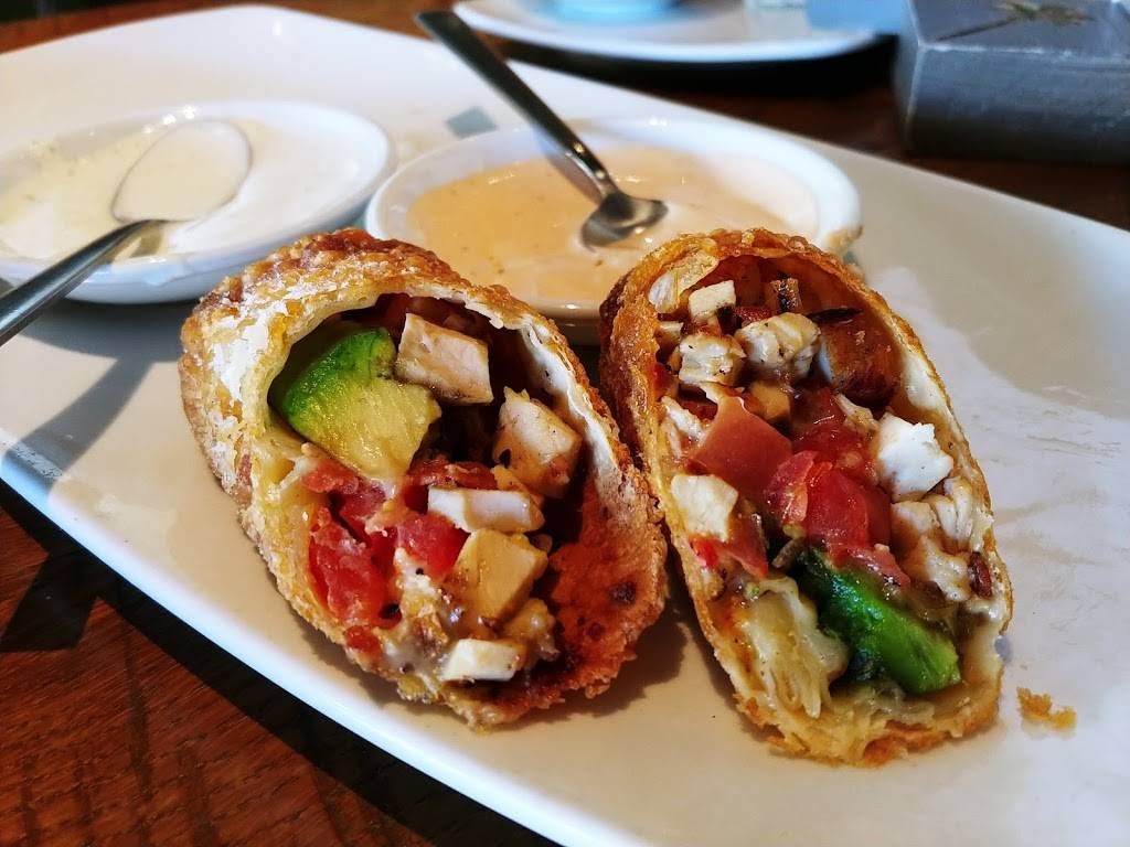 California Pizza Kitchen at Bella Terra | restaurant | 7851 Edinger Ave, Huntington Beach, CA 92647, USA | 7143723157 OR +1 714-372-3157