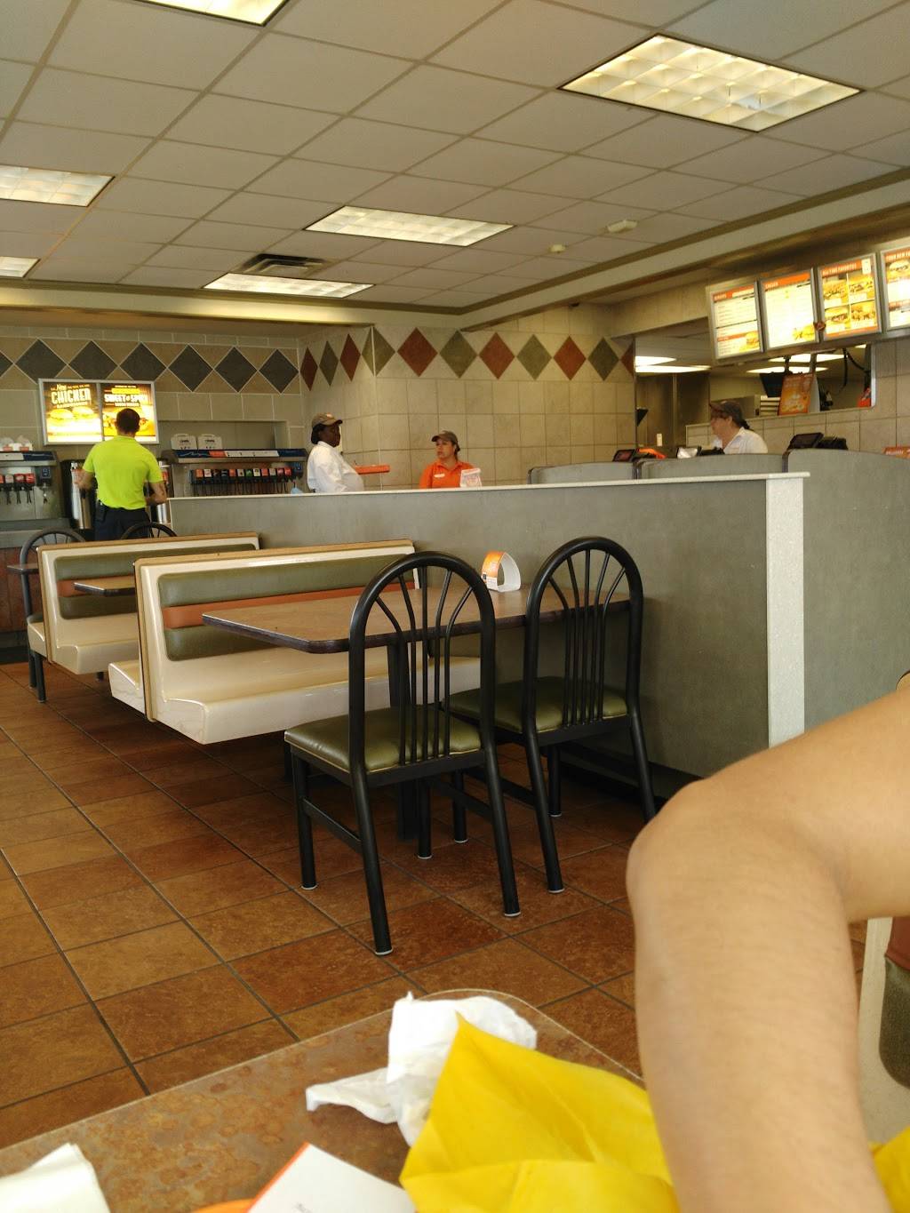 Whataburger | restaurant | 4040 Little York Rd, Houston, TX 77093, USA | 7136911424 OR +1 713-691-1424