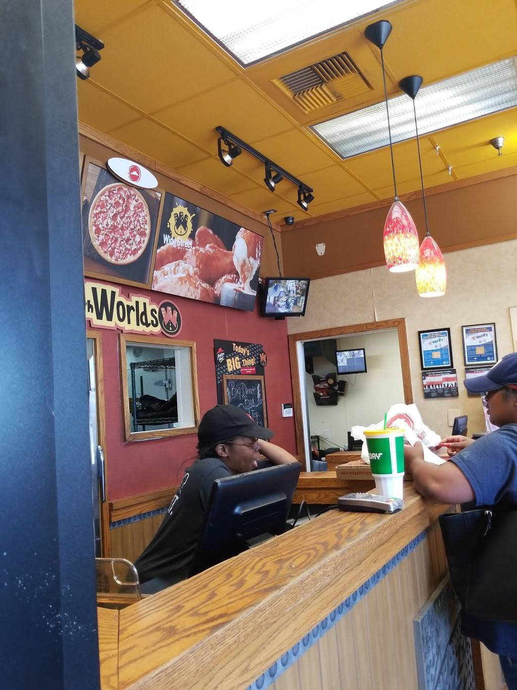 Pizza Hut | restaurant | 1501 Maryland Ave NE A&B, Washington, DC 20002, USA | 2023963300 OR +1 202-396-3300