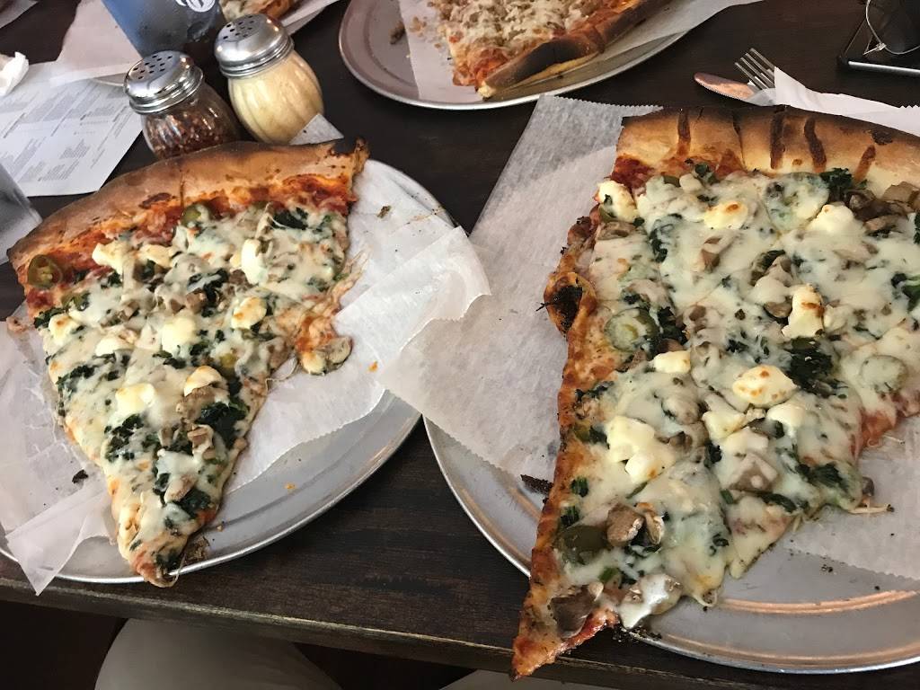 Milwaukee Delicatessen Company | restaurant | 101 W 9th St, Kansas City, MO 64105, USA | 8164716900 OR +1 816-471-6900