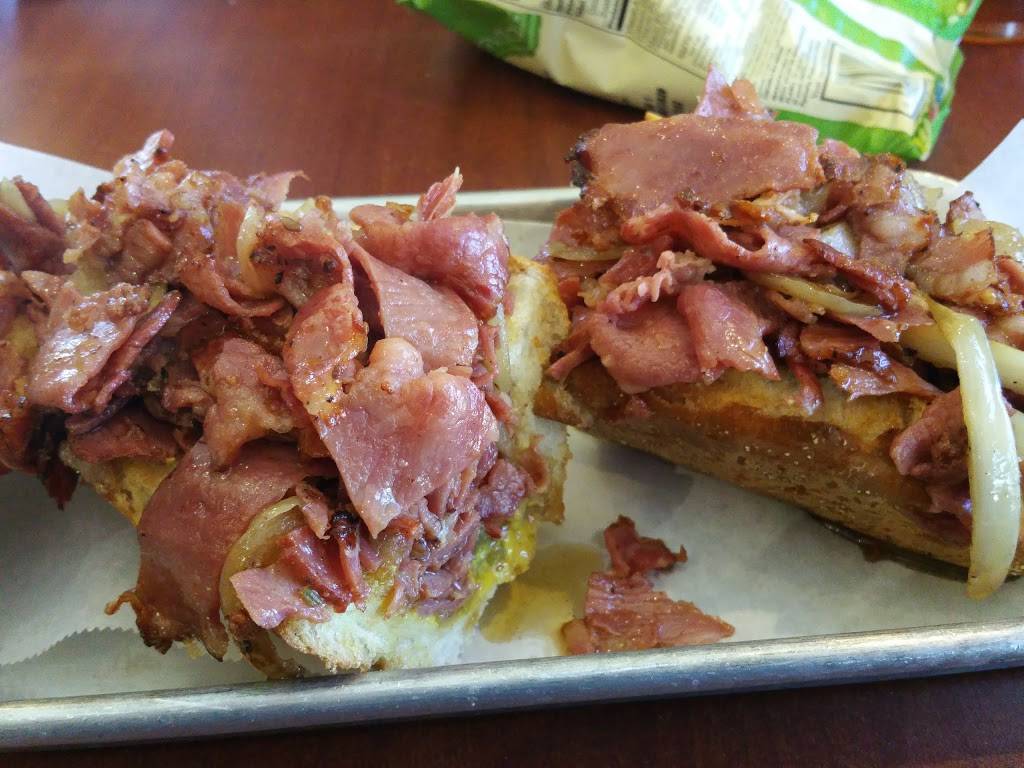Violas Deli | meal takeaway | 17715 Arrow Blvd, Fontana, CA 92335, USA | 9093570721 OR +1 909-357-0721