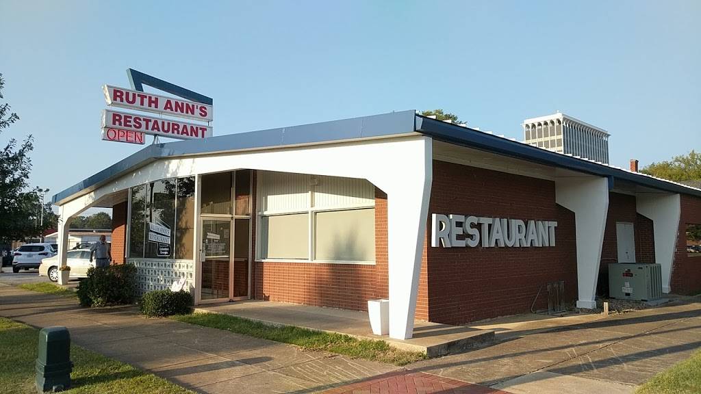 Ruth Anns Restaurant | restaurant | 941 Veterans Pkwy, Columbus, GA 31901, USA | 7062212154 OR +1 706-221-2154
