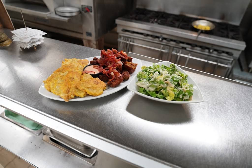 Isla Verde Cafe | restaurant | 2725 N American St, Philadelphia, PA 19133, USA | 2154073275 OR +1 215-407-3275