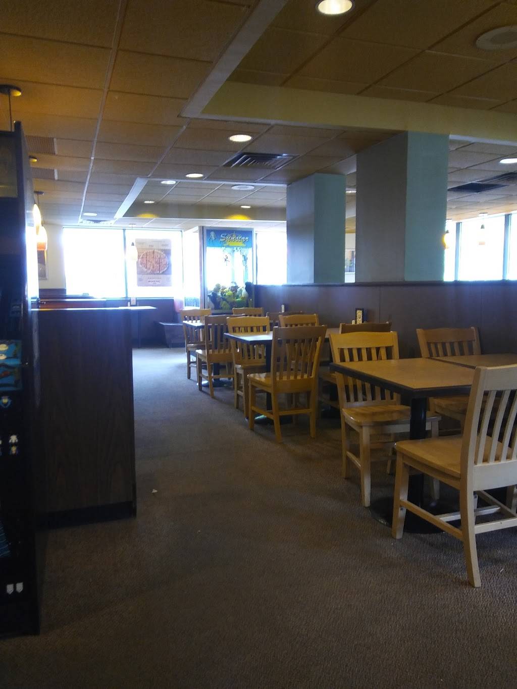 Papa Ginos | restaurant | 104 Boston Post Rd, Sudbury, MA 01776, USA | 9784437136 OR +1 978-443-7136