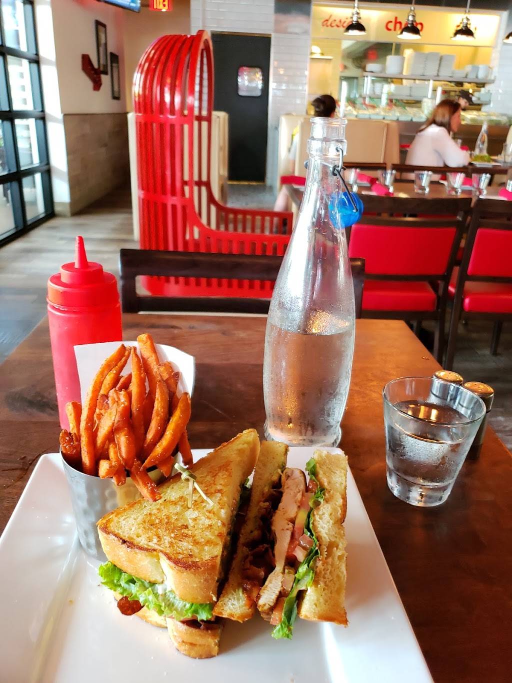 B Square Burgers | restaurant | 1021 E Las Olas Blvd, Fort Lauderdale, FL 33301, USA | 9549995216 OR +1 954-999-5216