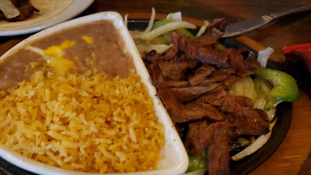 Dos Amigos | restaurant | 1308 N Federal Hwy, Pompano Beach, FL 33064, USA | 9547811955 OR +1 954-781-1955