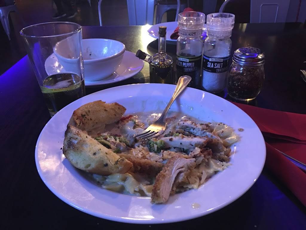 Titos Pizza | restaurant | 1855 N Grand Ave, Nogales, AZ 85621, USA | 5207614999 OR +1 520-761-4999