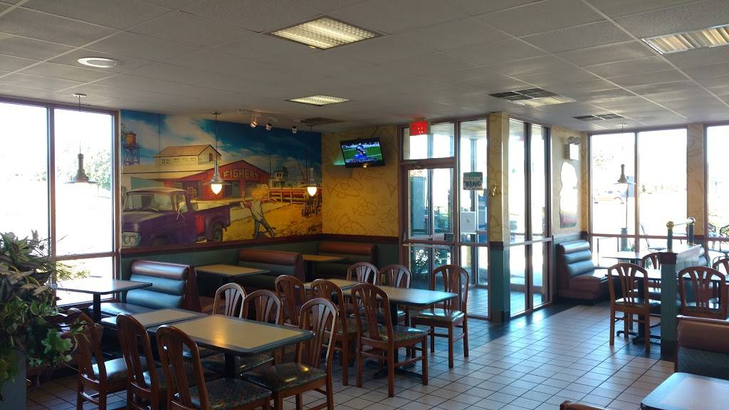 Long John Silvers | restaurant | 7720 Main St #10, Fogelsville, PA 18051, USA | 6103668815 OR +1 610-366-8815