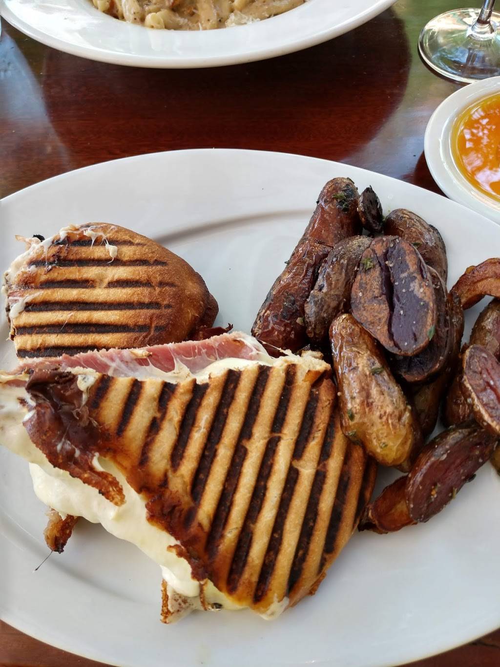 Mercato Italiano Trattoria & Market | restaurant | 10640 Meeting St, Prospect, KY 40059, USA | 5026903200 OR +1 502-690-3200