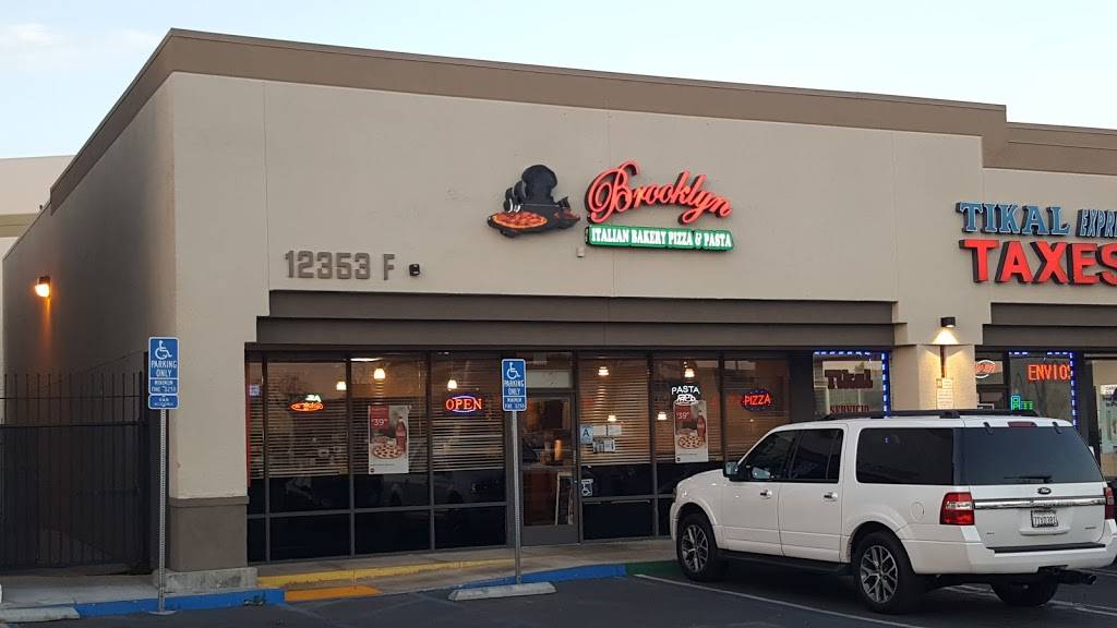 Brooklyn Italian Bakery | Pizza & Pasta | restaurant | 12353 Mariposa Rd, Victorville, CA 92395, USA | 7602433761 OR +1 760-243-3761
