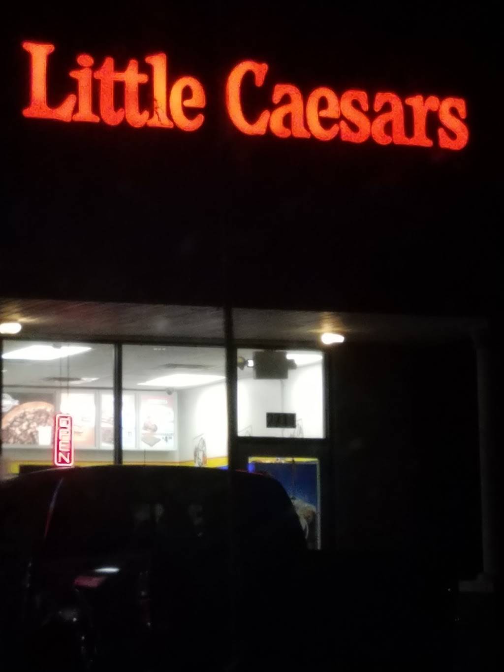 Little Caesars Pizza | meal takeaway | 2711 SE Hwy 70 Unit A, Arcadia, FL 34266, USA | 8634915555 OR +1 863-491-5555