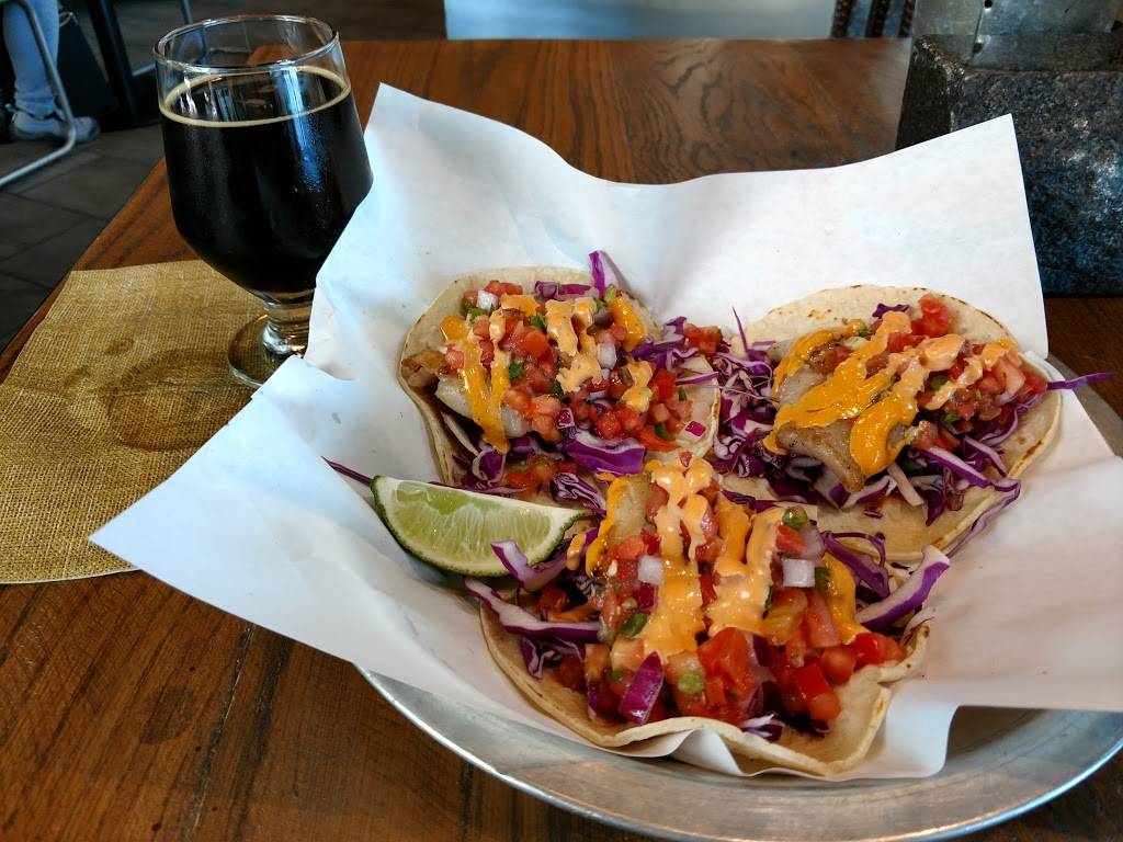 Stone Brewing | restaurant | 3225 N Harbor Dr, San Diego, CA 92101, USA | 6196868533 OR +1 619-686-8533