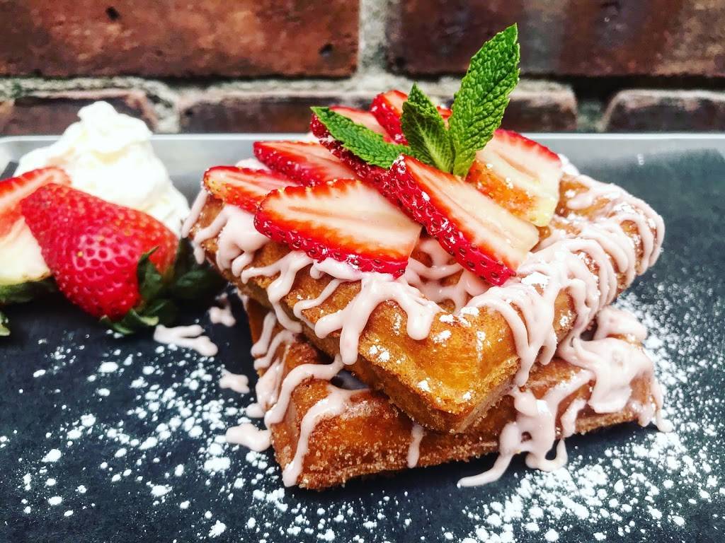 Farmers Hardware | restaurant | 35 Maple Ave, Saratoga Springs, NY 12866, USA | 5189343444 OR +1 518-934-3444