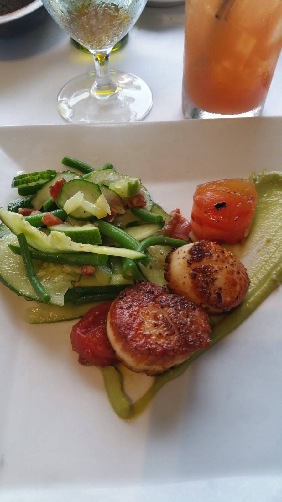 The Sweet Life Café | restaurant | 63 Circuit Ave, Oak Bluffs, MA 02557, USA | 5086960200 OR +1 508-696-0200