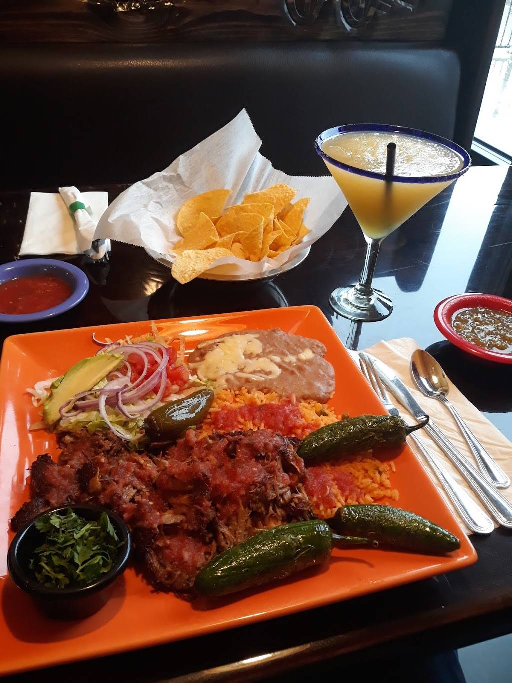 El Agave Mexican Restaurant | restaurant | 3560 N Maize Rd #110, Wichita, KS 67205, USA | 3166367084 OR +1 316-636-7084