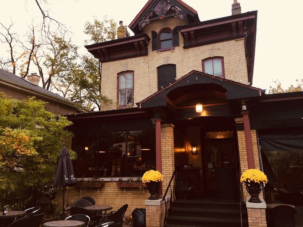 The Old South Village Pub | restaurant | 149 Wortley Rd, London, ON N6C 1H2, Canada | 5196010333 OR +1 519-601-0333