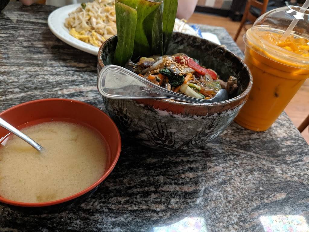 Cho Chos | restaurant | 1815 Massachusetts Ave, Cambridge, MA 02140, USA | 6178684246 OR +1 617-868-4246