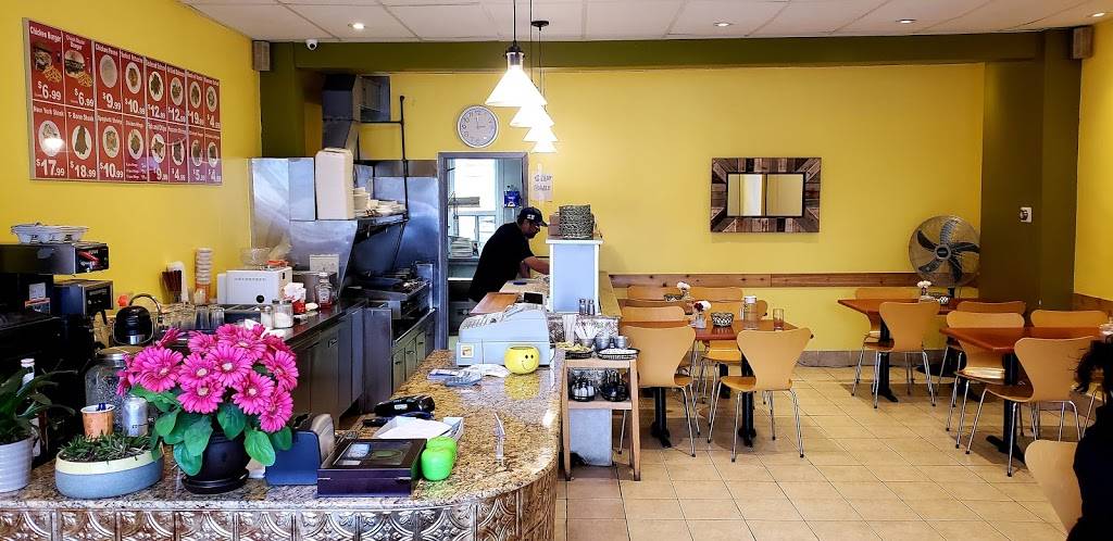 Chowk Bazaar | restaurant | 3100 Danforth Ave, Scarborough, ON M1L 1B1, Canada | 6473525009 OR +1 647-352-5009