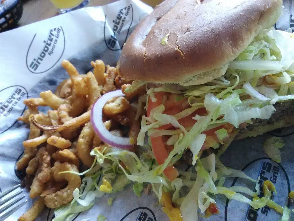Shooters Sports Grill | restaurant | 4981 Winners Circle Drive, Hamilton, OH 45011, USA | 5132040401 OR +1 513-204-0401