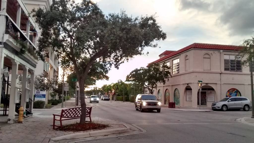 Couco Pazzo | restaurant | 915/917 Lake Ave, Lake Worth, FL 33460, USA | 5615850320 OR +1 561-585-0320