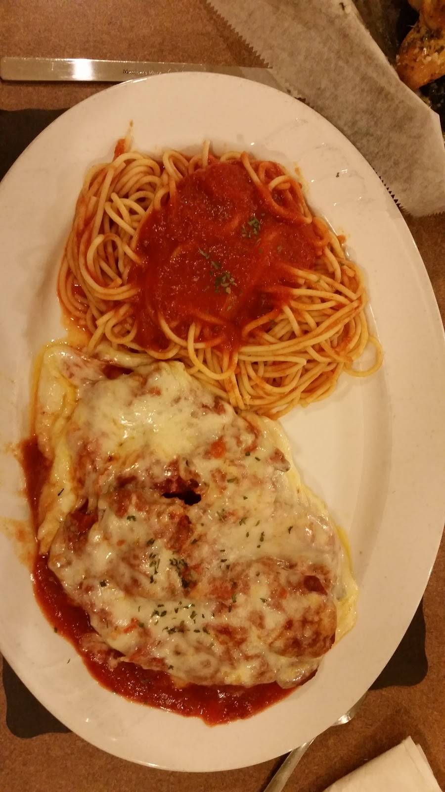 Vincenzos Pizzeria & Caterring | restaurant | 131 N Main Ave, Scranton, PA 18504, USA | 5703471060 OR +1 570-347-1060