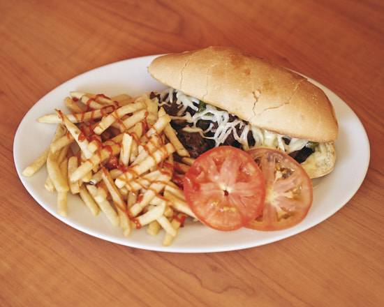 Rays Grill | restaurant | 495 Brant St, Burlington, ON L7R 2G5, Canada | 9056394745 OR +1 905-639-4745