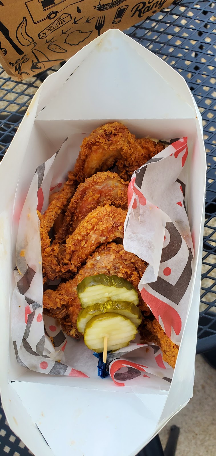 Roaming Rooster | restaurant | 1637b Crofton Center, Crofton, MD 21114, USA | 4435844051 OR +1 443-584-4051