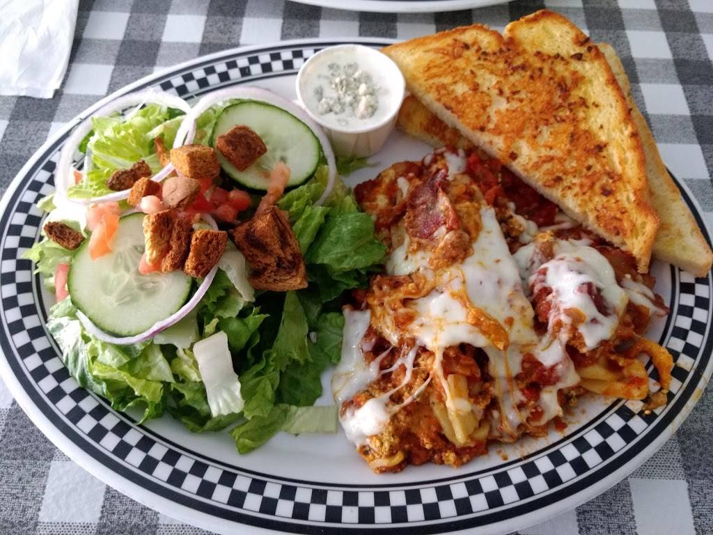Country Folks Deli | restaurant | 1329 Commerce Ave, Longview, WA 98632, USA | 3604424150 OR +1 360-442-4150