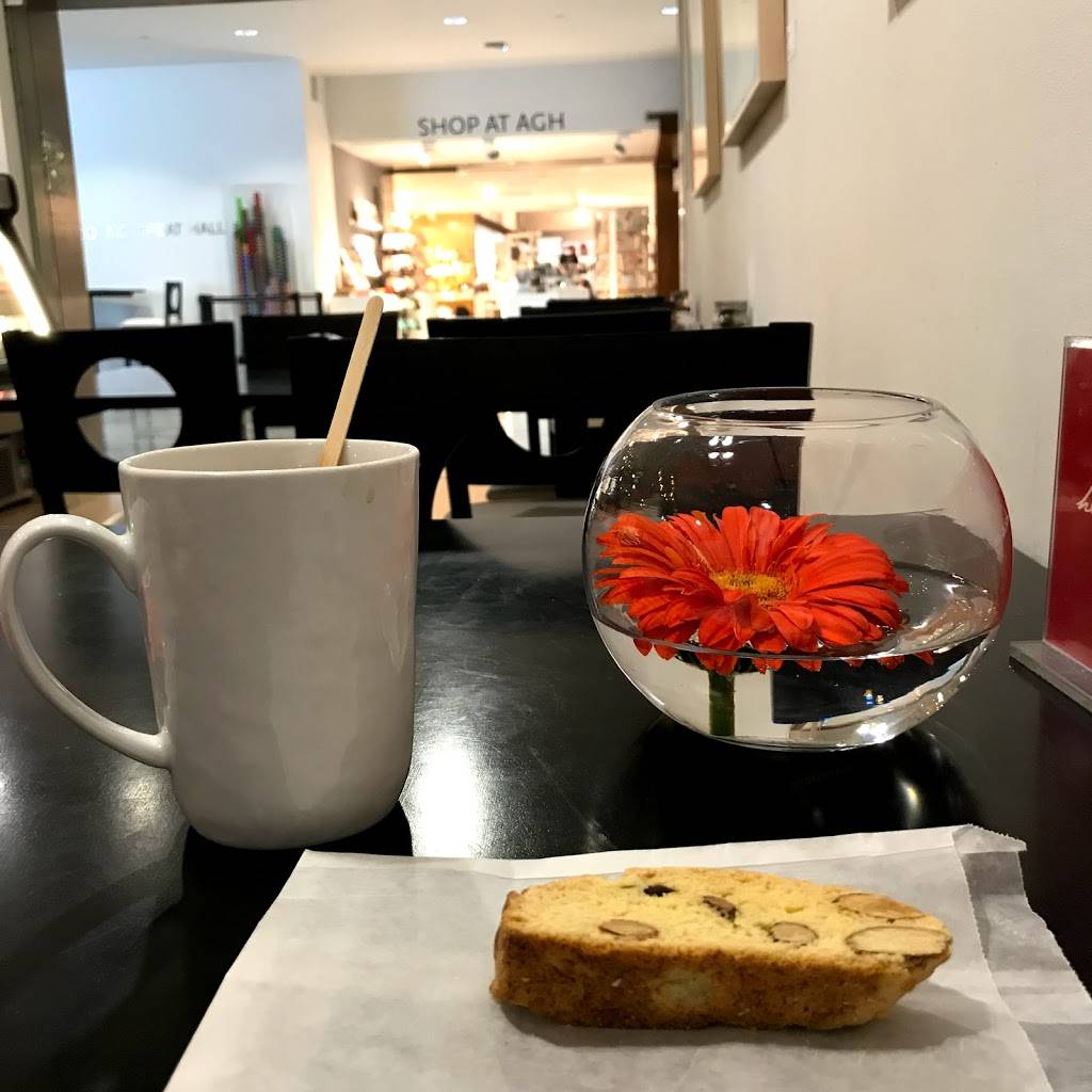 Horse and Train Bistro | restaurant | 123 King St W, Hamilton, ON L8P 4S8, Canada | 9055276610221 OR +1 905-527-6610 ext. 221