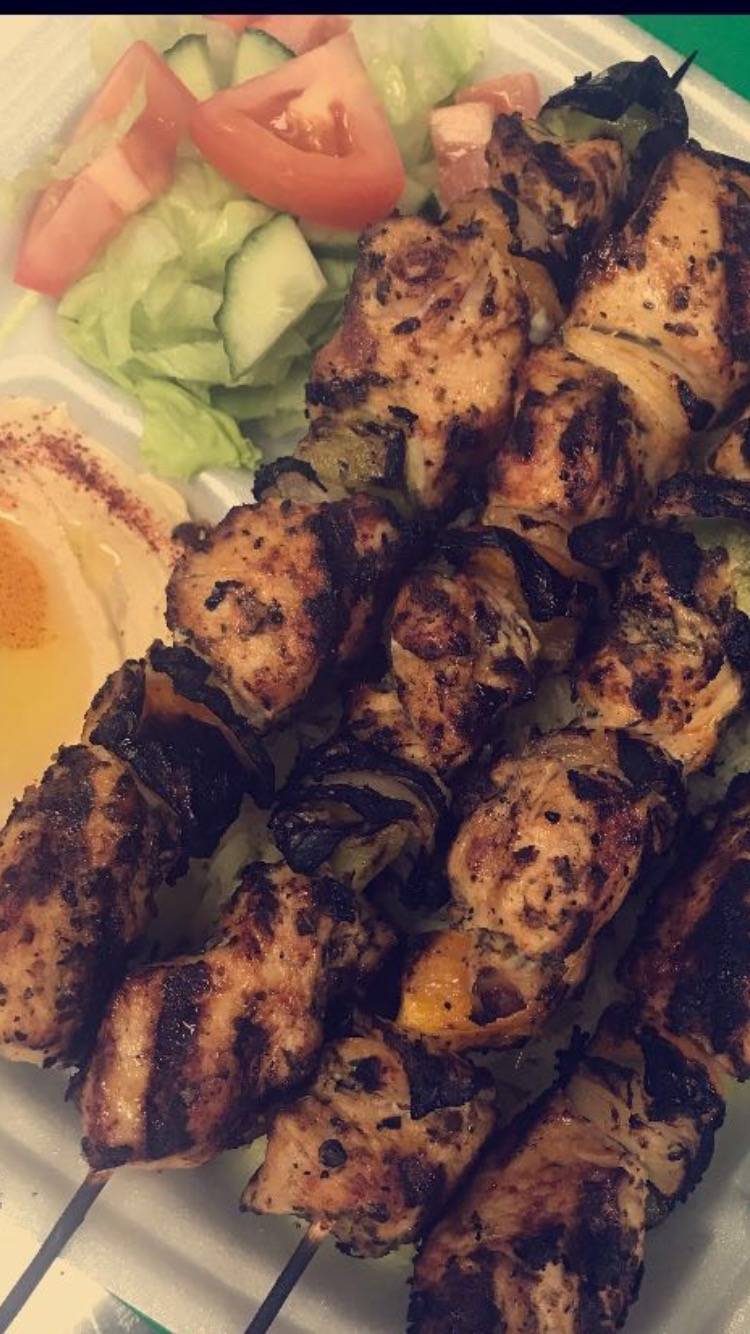 Royal Pizza & Kabob | restaurant | 15221 Wyoming Ave, Detroit, MI 48238, USA | 3136596361 OR +1 313-659-6361