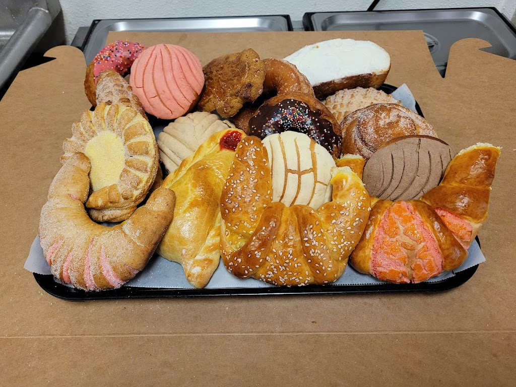 Los volcanes panaderia y lonches | restaurant | 502 9th St, Benton City, WA 99320, USA | 5094971158 OR +1 509-497-1158