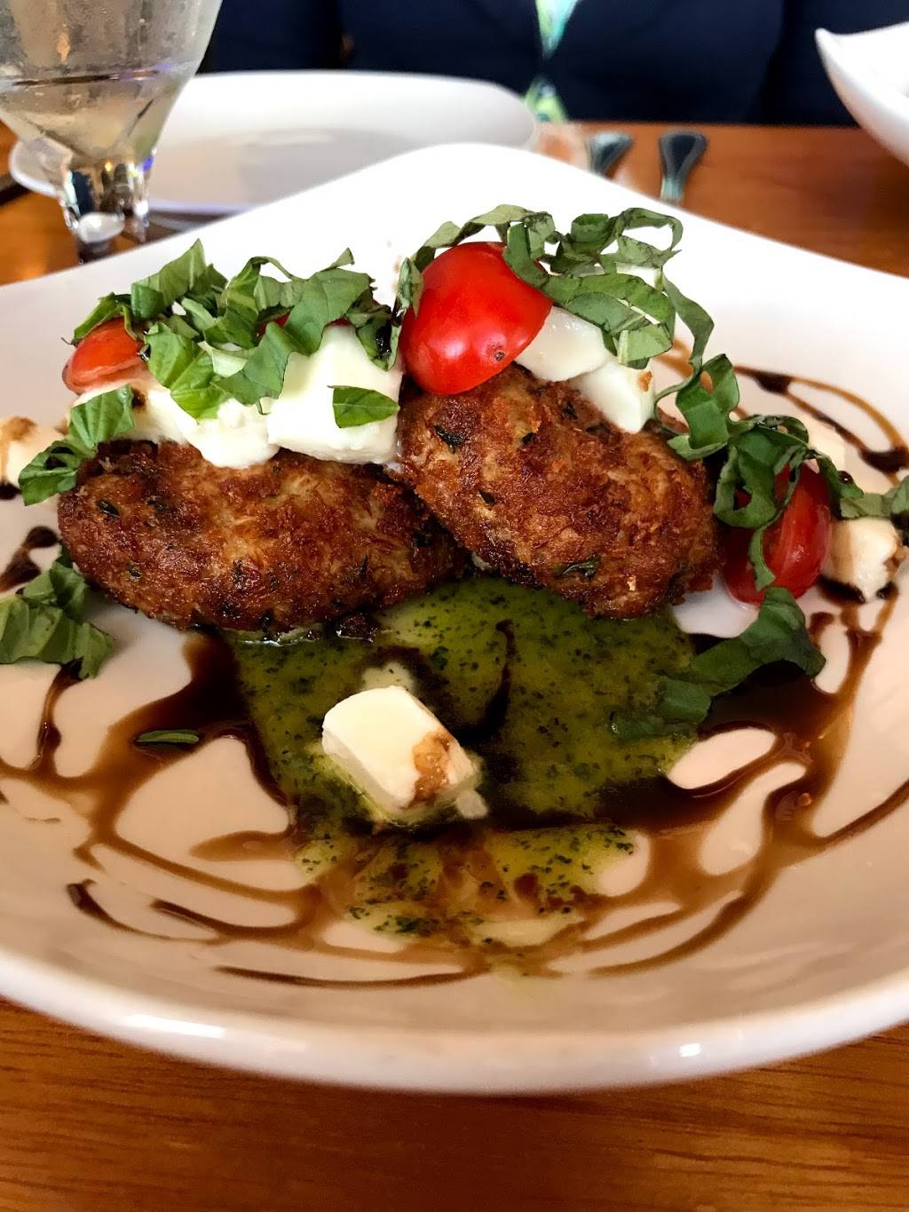 Islands Fish Grill | restaurant | 111 5th Ave, Indialantic, FL 32903, USA | 3219560559 OR +1 321-956-0559