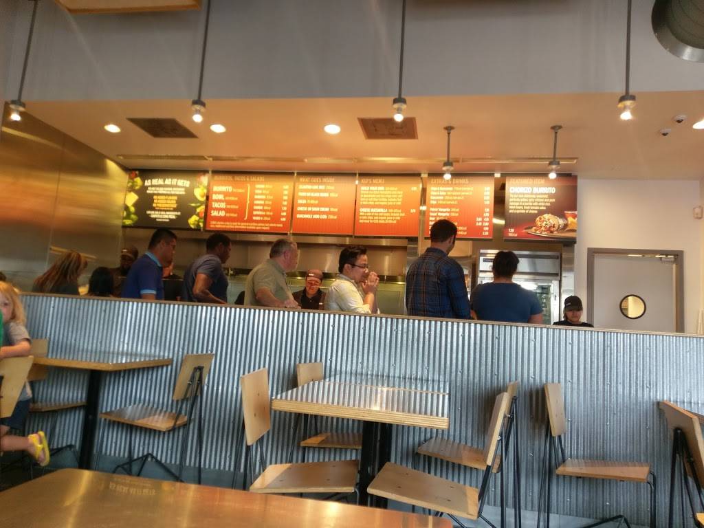 Chipotle Mexican Grill | restaurant | 3455 Salida St unit d, Aurora, CO 80011, USA | 3033712334 OR +1 303-371-2334
