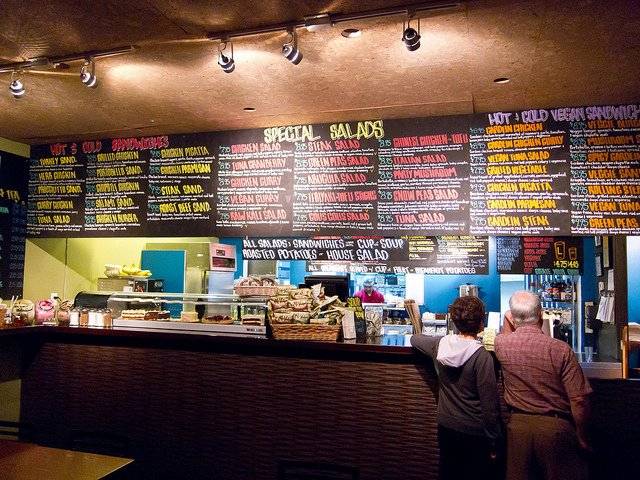 Green Peas Casual Food | restaurant | 4437 Sepulveda Blvd, Culver City, CA 90230, USA | 3103979815 OR +1 310-397-9815