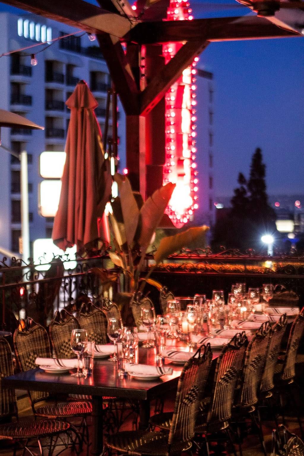 Pearls Rooftop | night club | 8909 Sunset Blvd, West Hollywood, CA 90069, USA | 3103606800 OR +1 310-360-6800