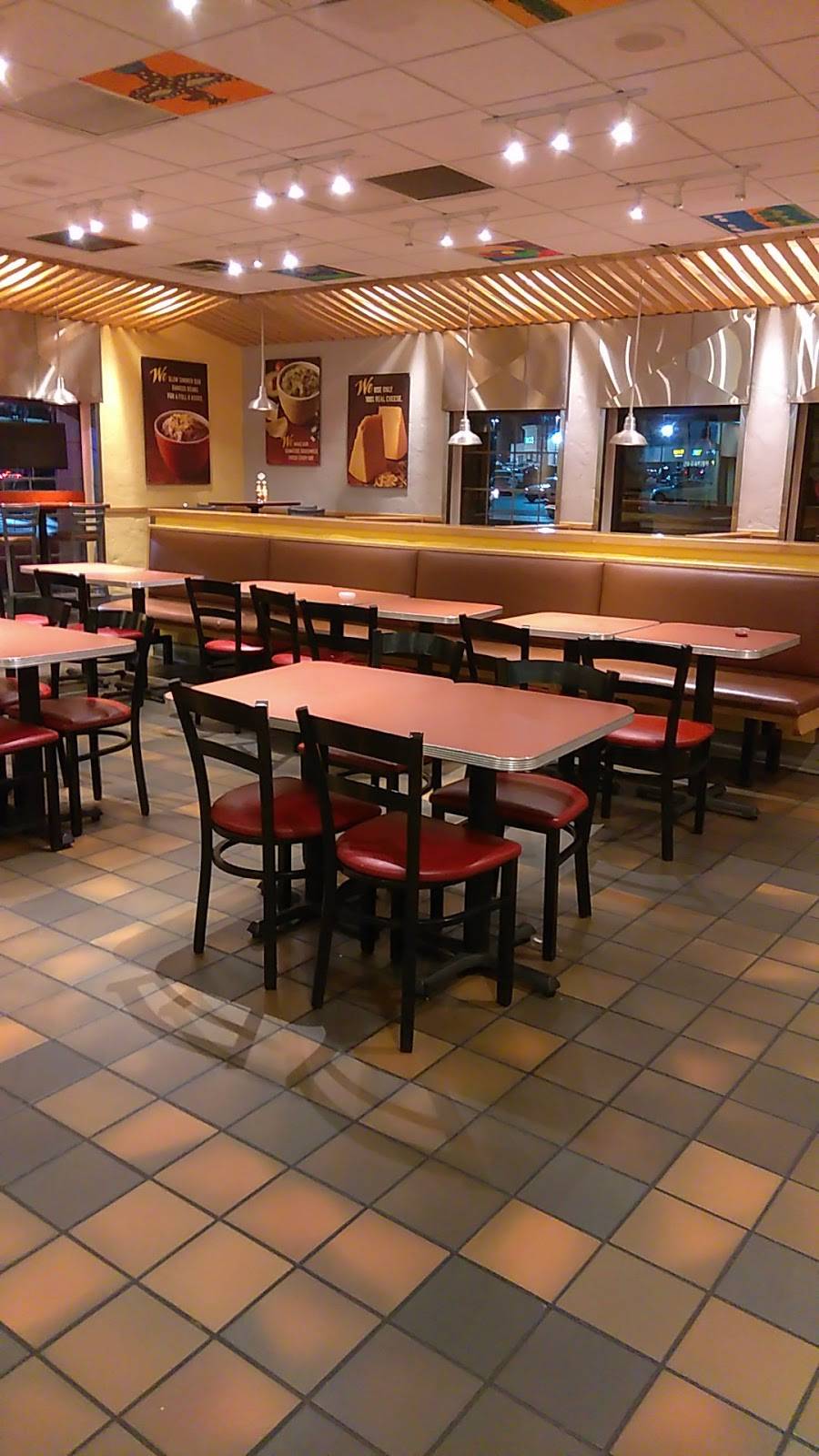 Taco Bueno | restaurant | 6429 McCart Ave, Fort Worth, TX 76133, USA | 8172920260 OR +1 817-292-0260