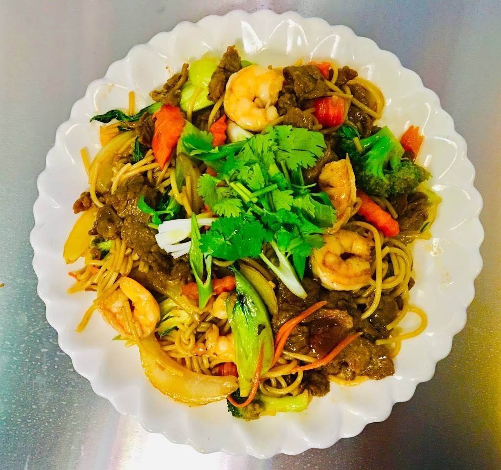 Seafood & Pho Daiquiris | restaurant | 1630 E Lamar Blvd Suite 116, Arlington, TX 76011, USA | 8176172088 OR +1 817-617-2088