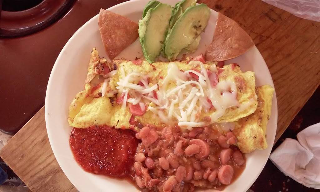 Mariscos Costa Chica | restaurant | Blvd. Alfredo Bonfil 175, Amp Mazatlan, 22710 Rosarito, B.C., Mexico | 016241174488 OR +52 624 117 4488