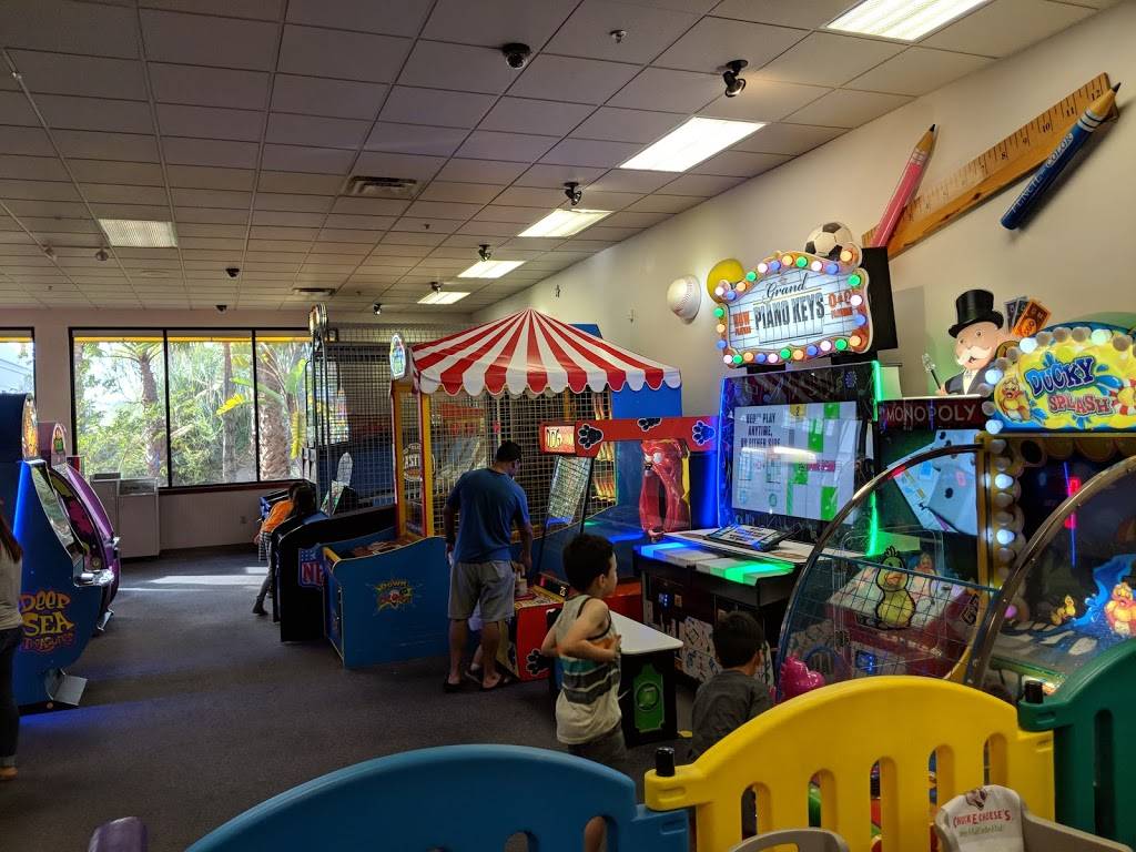 Chuck E. Cheeses | restaurant | 26562 Towne Centre Dr, Foothill Ranch, CA 92610, USA | 9495860999 OR +1 949-586-0999