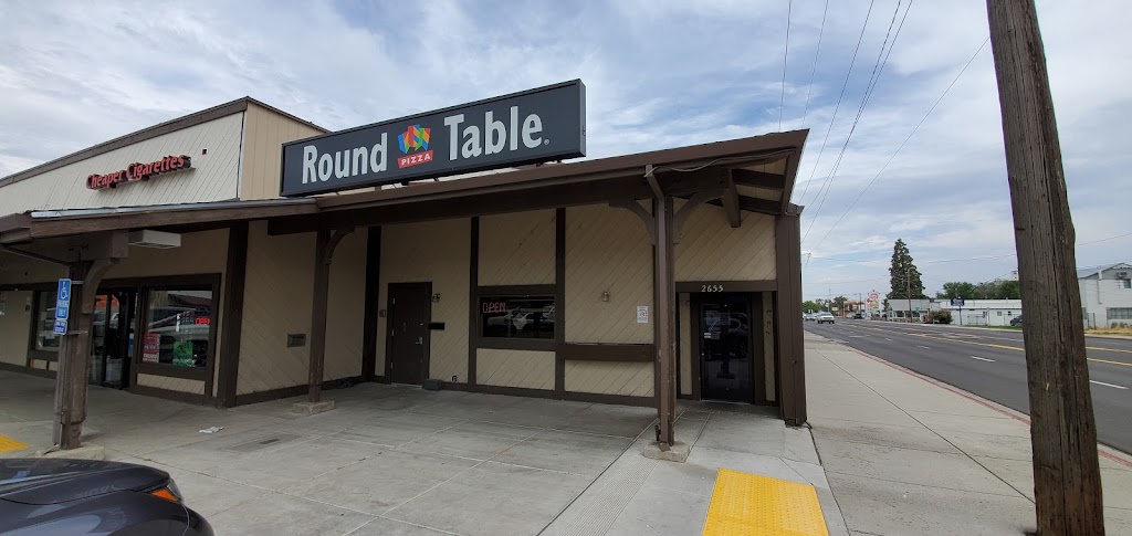 Round Table Pizza | meal takeaway | 2655 Main St, Susanville, CA 96130, USA | 5302575353 OR +1 530-257-5353